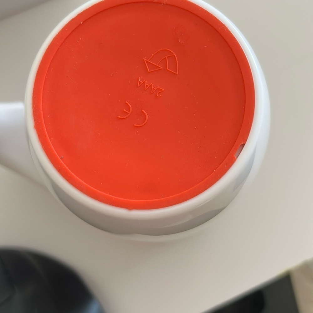 Automatic Magnetic Stirring Coffee Mug - Rechargeable - BRAND NEW - Picture 11 of 15